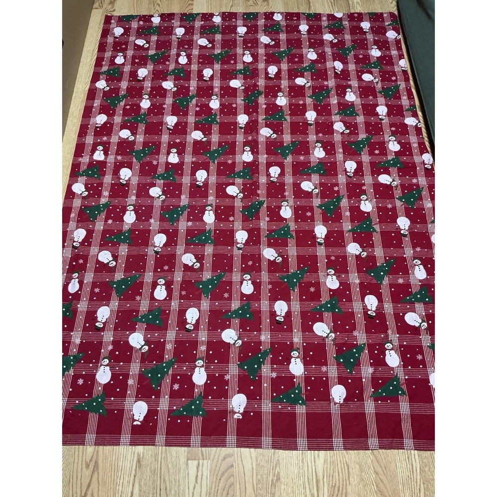 Christmas Tree and Snowmen Tablecloth 56x76